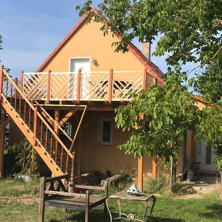 Ferienwohnung In Der Uckermark Am Oberuckersee Ot Warnitz エクステリア 写真